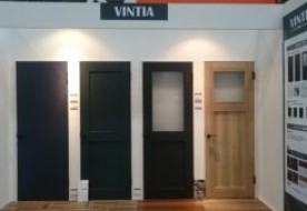 おしゃれな内装ドア!!